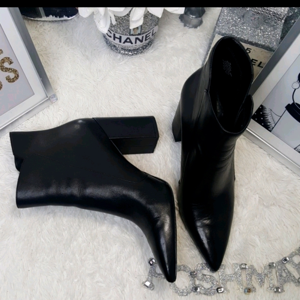 Nine West booties